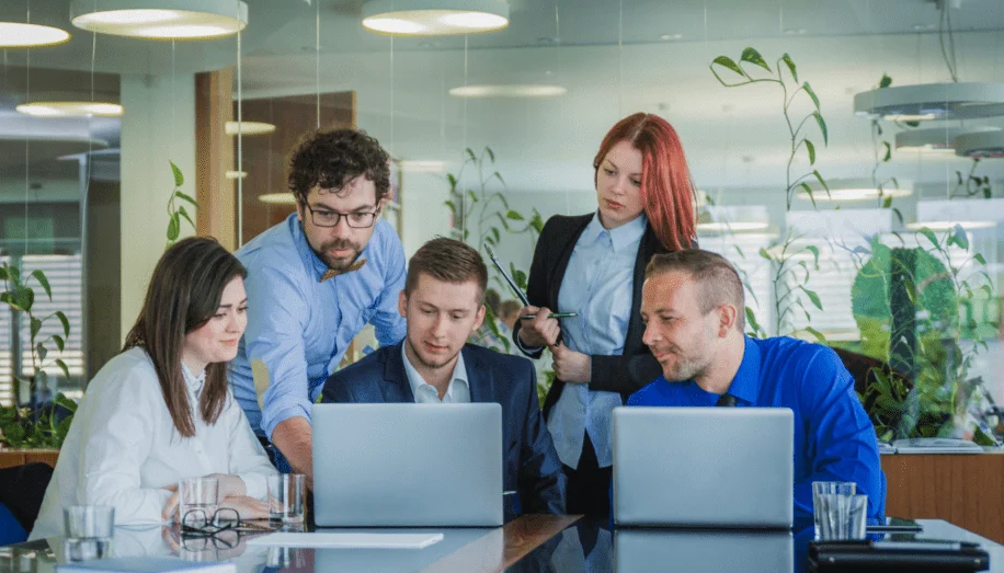 How Entrepreneurs Can Stay Ahead of Market Trends